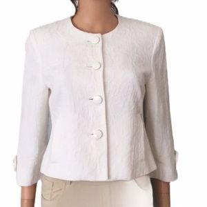 NWOT Louben white cotton blend cropped collarless jacket